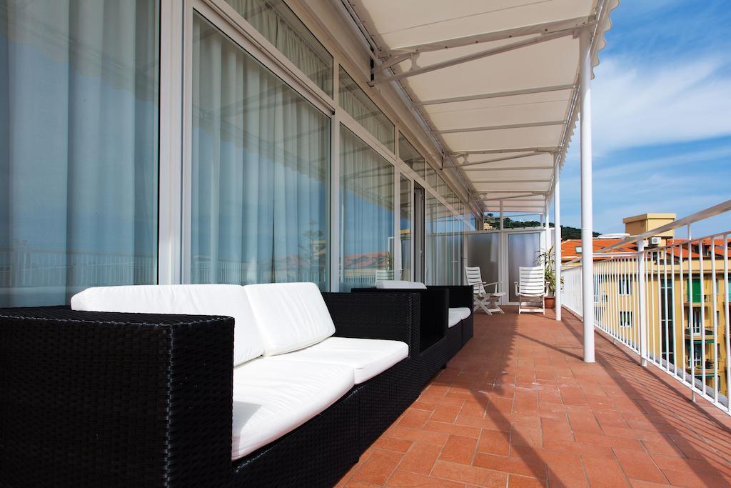 Hotel Maine Finale Ligure Dış mekan fotoğraf