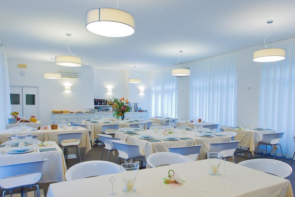 Hotel Maine Finale Ligure Dış mekan fotoğraf