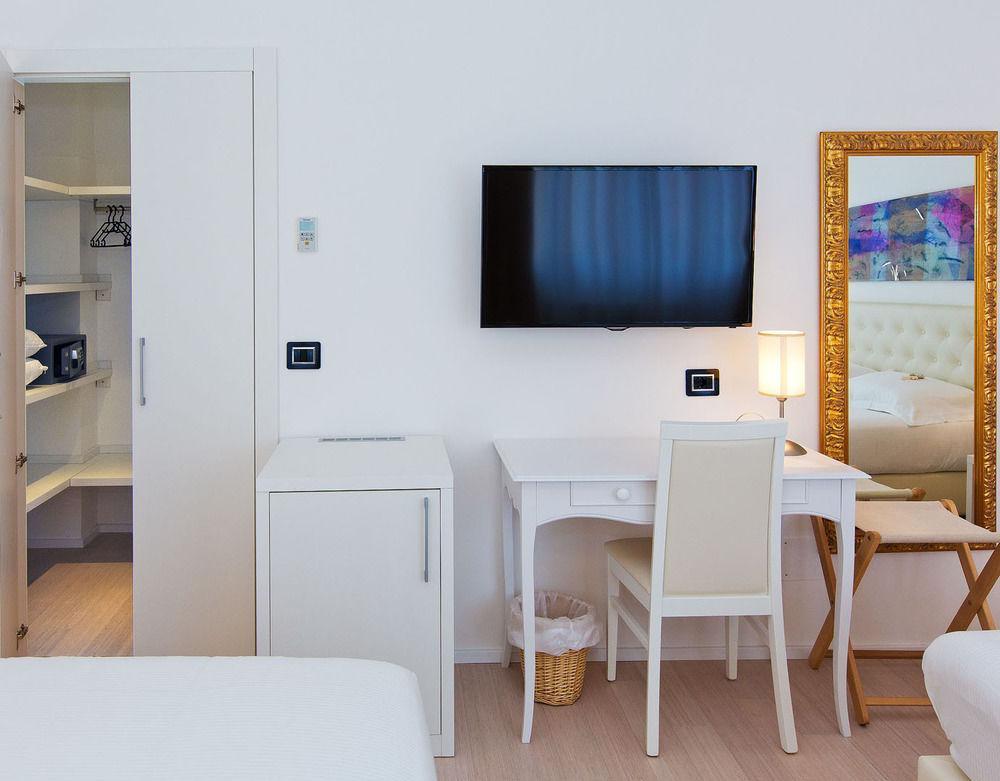 Hotel Maine Finale Ligure Dış mekan fotoğraf